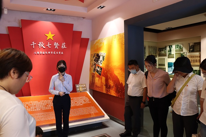 IMG_2365.JPG IMG_2365.JPG